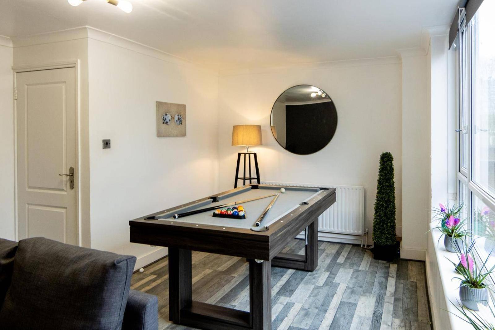 Casa de Férias Housesleep14-freep-garden-bbq-patio-pooltable Londres